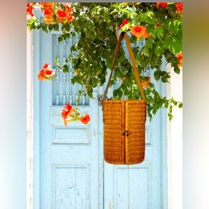 Vintage, Wicker picnic basket